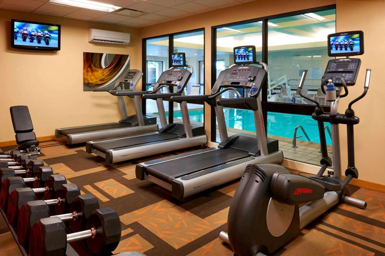 Best Western Plus Elgin - Chicago West Dundee Exterior photo